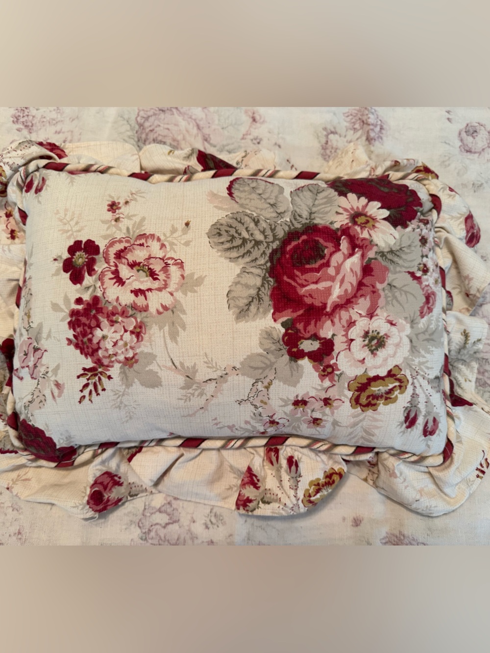 VTG Waverly Norfolk Rose Cottagecore Floral Pillow Ruffled Edge